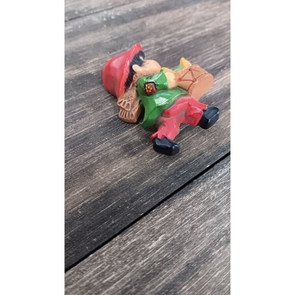 Vintage Hallmark Cards Brooch Pin Plastic Drummer Boy - Picture 3 of 8